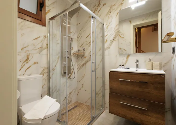 Semesterbostad Hidden Petra Luxury *